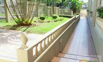 Imagem 3: Apartamento para Venda em Curitiba, Água Verde, 2 dormitórios, 1 banheiro, 1 vaga