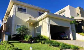 Imagem 4: A CLASSE E O CONFORTO QUE A SUA FAMÍLIA MERECE!