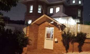 Imagem 6: Casa para venda possui 350 metros quadrados com 3 quartos em Ribeirânia - Ribeirão Preto