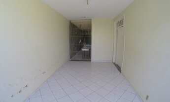 Imagem 3: Casa para venda tem 190 metros quadrados com 4 quartos em São João do Tauape - Fortaleza