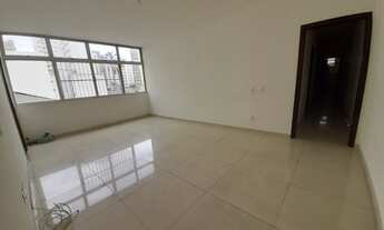 Imagem 4: Apartamento 3/4 com dependência a 100 metros do Porto da Barra