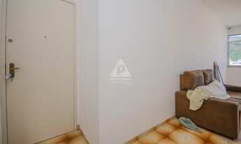 Imagem 2: 1 QUARTO COM DEPENDENCIA E VAGA DE GARAGEM NA ESCRITURA