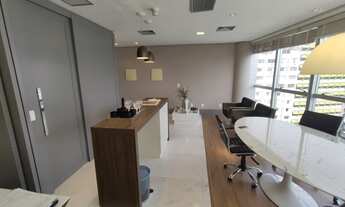 Imagem 2: Sala comercial à venda no centro de Florianópolis - SC