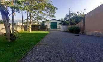 Imagem 3: Terreno próximo à católica