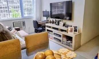 Imagem 3: Lindo ! Totalmente reformado ! 2 quartos, 55m2, área de serviço