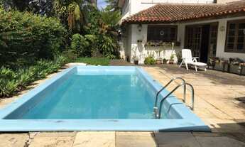 Imagem 6: Casa com piscina no Seminário