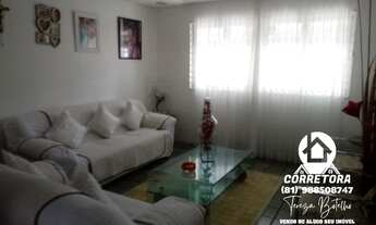 Imagem 4: Casa para venda possui 580 metros quadrados com 5 quartos em Campo Grande. -