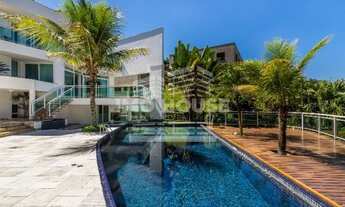 Imagem 4: Casa de condomínio para venda tem 841 metros quadrados com 4 quartos