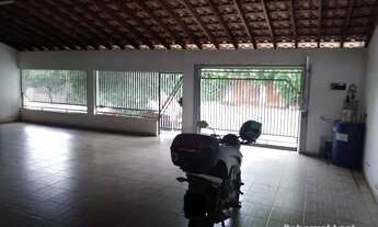 Imagem 7: Casa ampla com 3 dormitórios no Jardim Ferraz