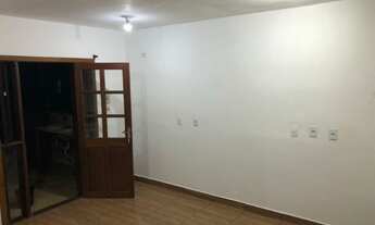 Imagem 7: Casa 1 dorm. Ler anúncio