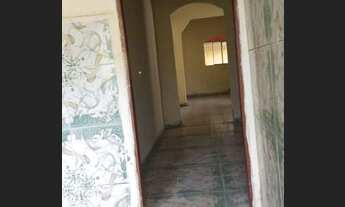 Imagem 7: Casa com um lote bem grande área plana