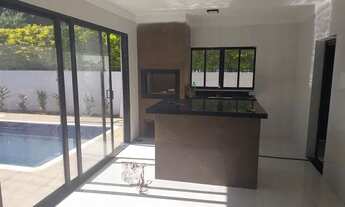 Imagem 7: Casa com piscina em condomínio