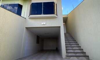 Imagem 3: Sobrado com 3 suítes, espaço Gourmet, Salão de festas, 200m2, 4 vagas de garagem