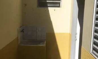 Imagem 4: Suíte com cozinha integrada e área de serviço (kitnet