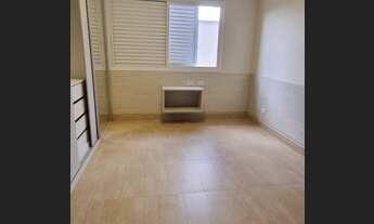 Imagem 2: Casa de condomínio para venda tem 480 metros quadrados com 4 quartos