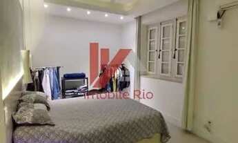 Imagem 2: VENDO APARTAMENTO REFORMADO, 2 QUARTOS, SUÍTE, 1 VAGA. 67m2 BOTAFOGO