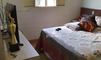 Imagem 2: Sobrado com 4 dormitórios à venda, 438 m² por R$ 950.000,00 - Tubalina - Uberlândia/MG