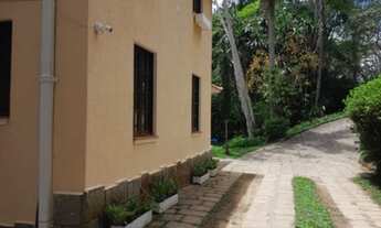 Imagem 3: Casa principal e chalés em propriedade única no Jardim Salaco, Teresópolis, região serrana