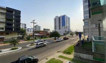 Imagem 4: Apartamento de 2 dormitórios com dependência, sacada de frente!!!