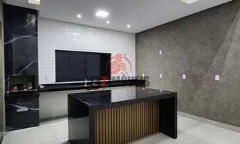 Imagem 3: Casa para venda tem 167 metros quadrados com 3 quartos, com piscina, conceito aberto