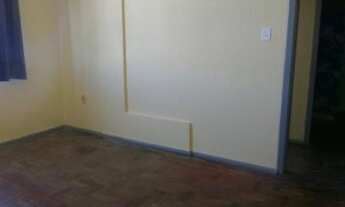 Imagem 7: Apartamento no Bairro Passo da Areia com 50 m², 2 dormitórios, sala de estar, cozinha, ban