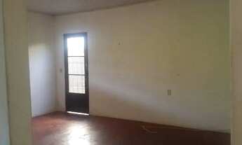 Imagem 2: Aluga-se casa em ótima região