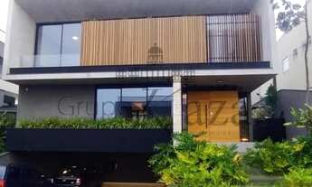 Imagem: Casa de condomínio para venda possui 340