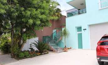 Imagem 3: Casa de Condomínio com 5 Suítes à Venda em Arujá Hills III, 617 m²