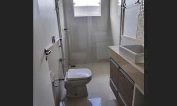 Imagem 4: Casa de condomínio para venda tem 480 metros quadrados com 4 quartos