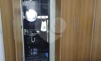 Imagem 5: Vista Alegre Mobiliado fino acabamento com varanda, dois quartos e vaga!