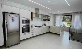 Imagem 2: Casa 4 Qts Alphaville 4 sendo 3 Suítes 376m²/ Mobiliado/ Energia Solar