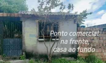 Imagem: Vendo uma casa no T.Neves em Manaus. 2 qrt,sala,cozinha,banheiro