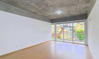 Imagem: Amplo apartamento com 2 quartos e vaga de