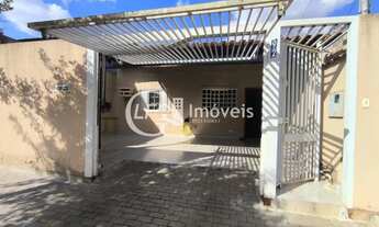 Imagem 2: Casa com 2 quartos - boa localização