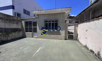 Imagem 2: Imperdível casa à venda na Ponta da Praia, Santos/SP. 2 quartos, sala, 2 vagas de garagem