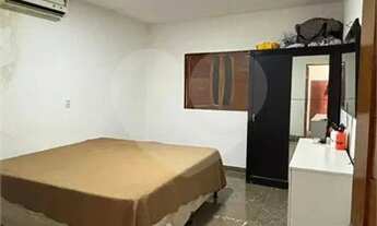 Imagem: Apartamento com 3 quartos à venda em Barro
