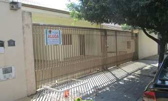 Imagem 2: VILA SANTO ANTONIO - CASA RESIDENCIAL 2 DORM.C/AE 1 C/BANH.PRIVATIVO, GARAGEM