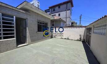 Imagem 3: Imperdível casa à venda na Ponta da Praia, Santos/SP. 2 quartos, sala, 2 vagas de garagem