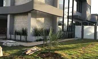 Imagem 2: Sobrado com 4 Suites à venda, 322 m² por R$ 3.400.000 - Setor Garavelo - Goiânia/GO