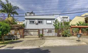 Imagem: Casa - 4 dorm (2 suítes) - Chácara das