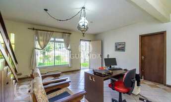 Imagem 5: Casa à venda em Chácara das Pedras com 212 m², 3 quartos, 1 suíte, 3 vagas