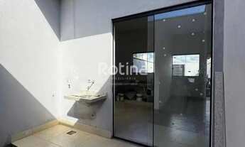 Imagem: Casa à venda, 2 quartos, Shopping Park