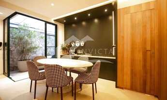 Imagem 2: UM ESPETACULAR 2 QUARTOS NA QUADRA DA PRAIA DO LEBLON COM ÁREA EXTERNA!!