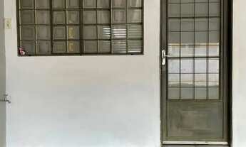 Imagem 4: Casa para Locação com 2 quartos no Centro - Jacarezinho - PR