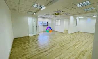 Imagem: Sala comercial na Rua Buenos Aires, com