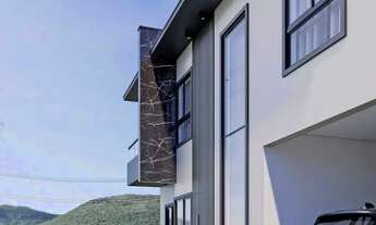 Imagem 4: Sobrado com 110m² e três quartos no bairro Sertão do Imaruim, São José