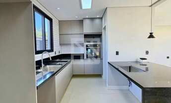 Imagem 7: Sobrado em Condomínio com 5 suítes, Espaço Gourmet e Piscina