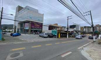 Imagem 3: 900 m2 - prédio 3 pavimentos