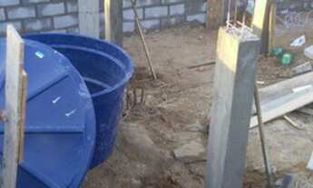 Imagem 5: Terreno com metade da fundação feita, perfeito para kitnet ou casa