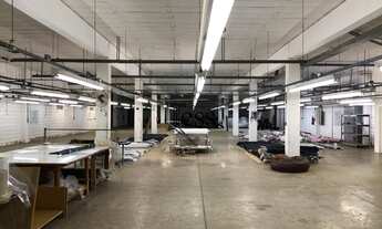 Imagem 3: LOCAÇÃO - Salão 2.246m² const. / Frente Face Sol - Próx da rodovia Washington Luís